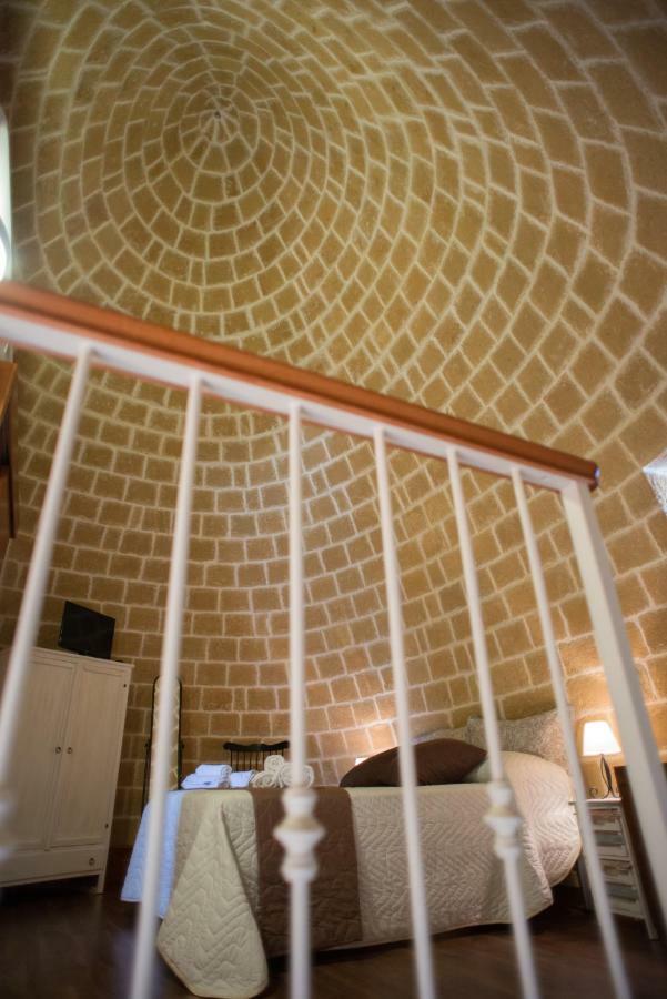 Grandi Trulli Bed & Breakfast Alberobello Bagian luar foto