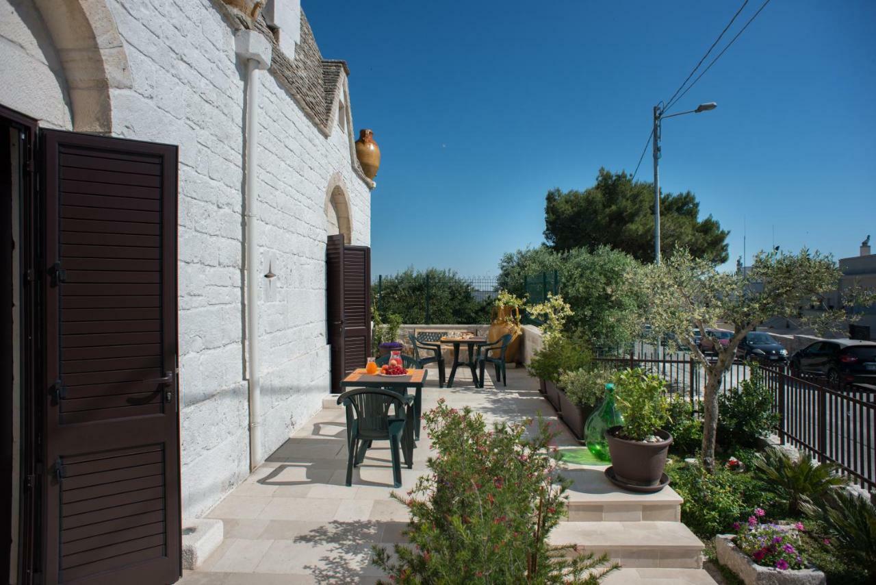 Grandi Trulli Bed & Breakfast Alberobello Bagian luar foto